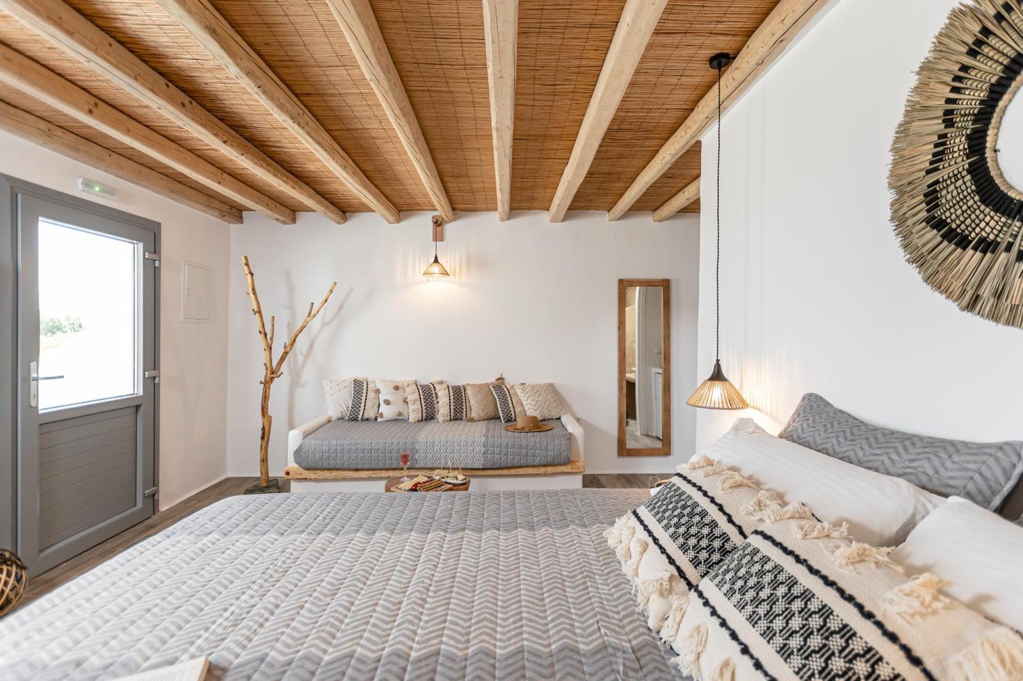 Naxos Finest Hotel & Villas Naxos City Room photo